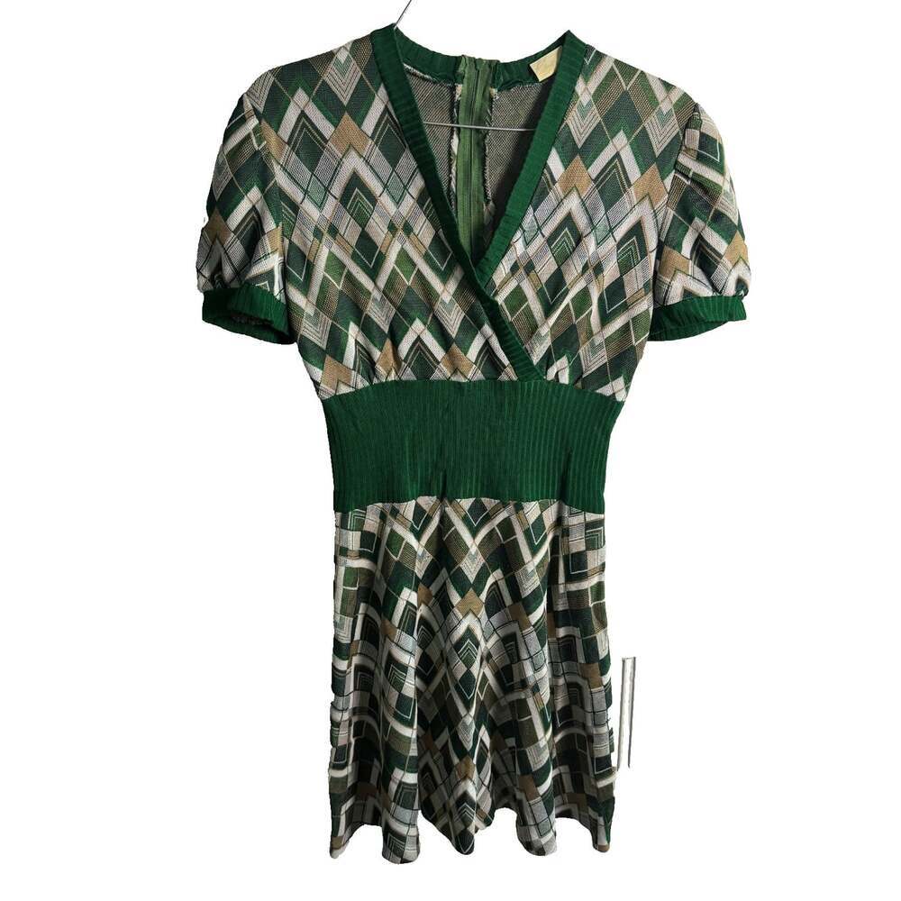 Vintage 1970s Celanese Celara Knits Geometric Knit Mini Dress Green Gold Chevron